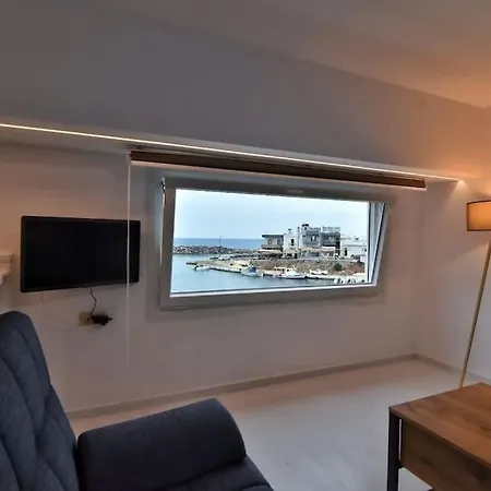 Sisi Seaview Apartments Экстерьер фото