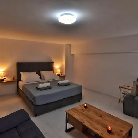 Sisi Seaview Apartments Экстерьер фото