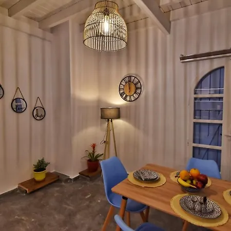 Sisi Seaview Apartments Экстерьер фото