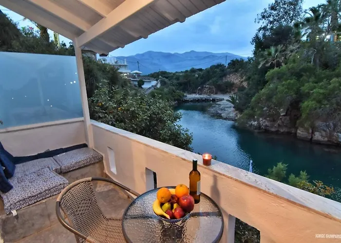Sisi Seaview Apartments